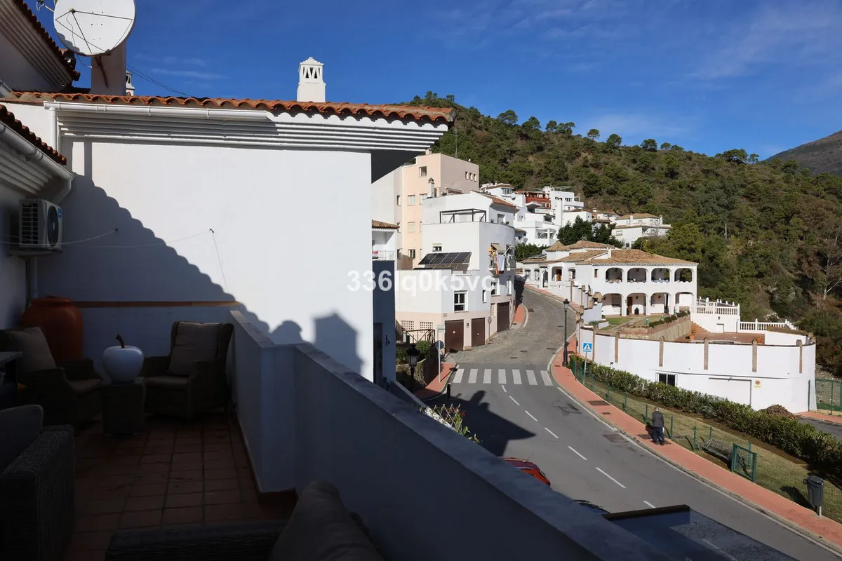 94e58935-1152-4f26-b803-b689ad5985f7