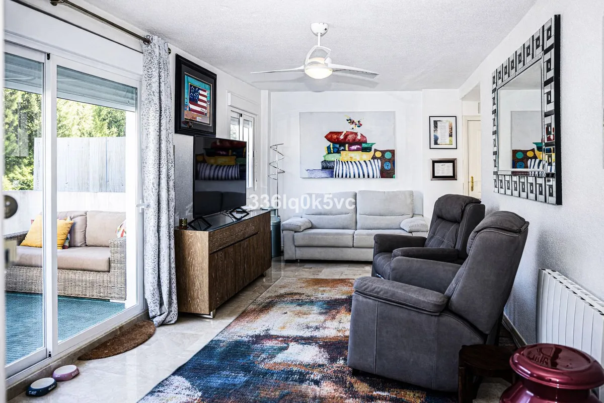 cd61f07a-8767-4aa6-a8b6-4d86eb310a3c