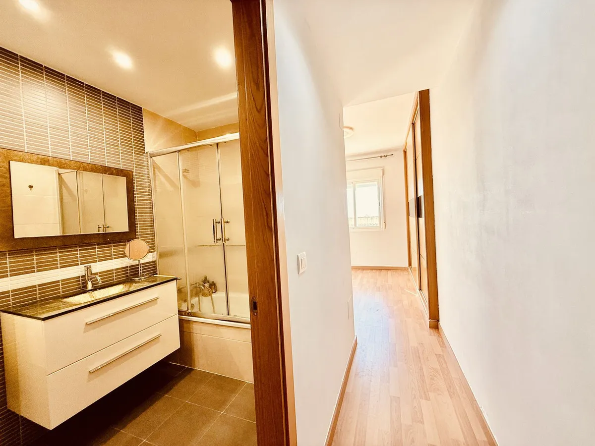 b8856d85-6008-4dbf-afb9-d8beed306a54