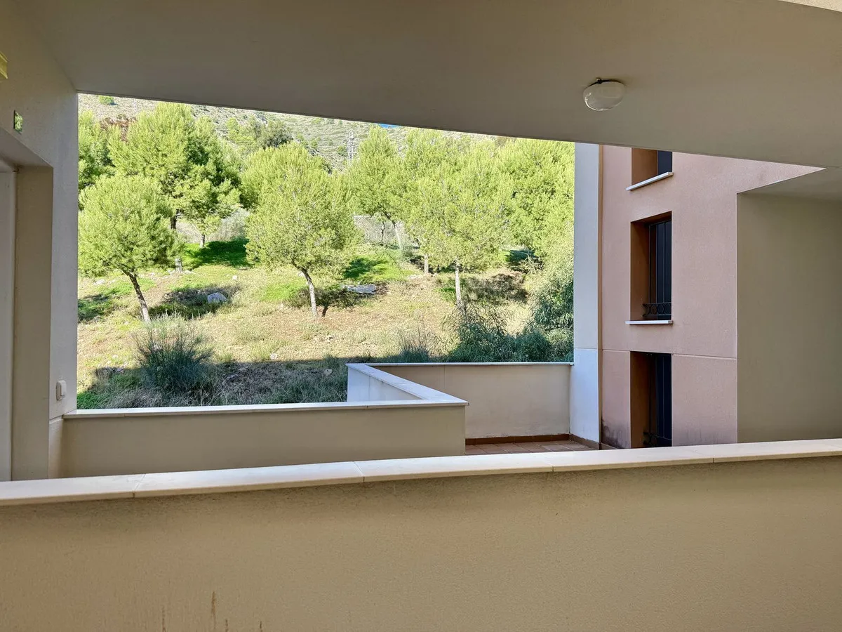 eb81e3e3-91dc-428c-b5af-938ce4bfdefd