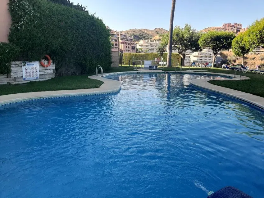 f76e08b9-97ac-4d6e-9b9d-f27be346a49c