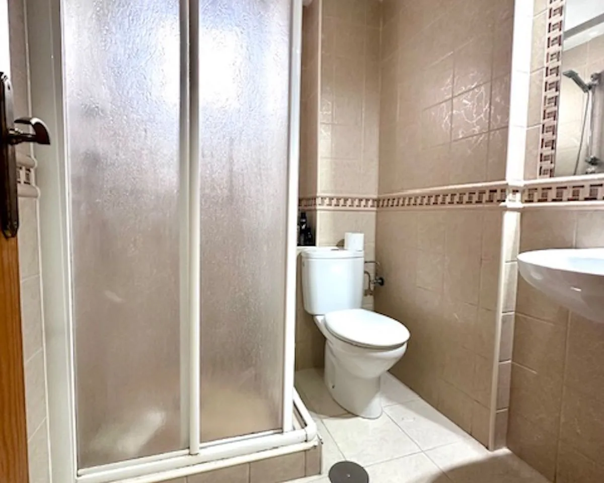 a2bfc533-b1d1-47ac-b481-32a2e3090b24