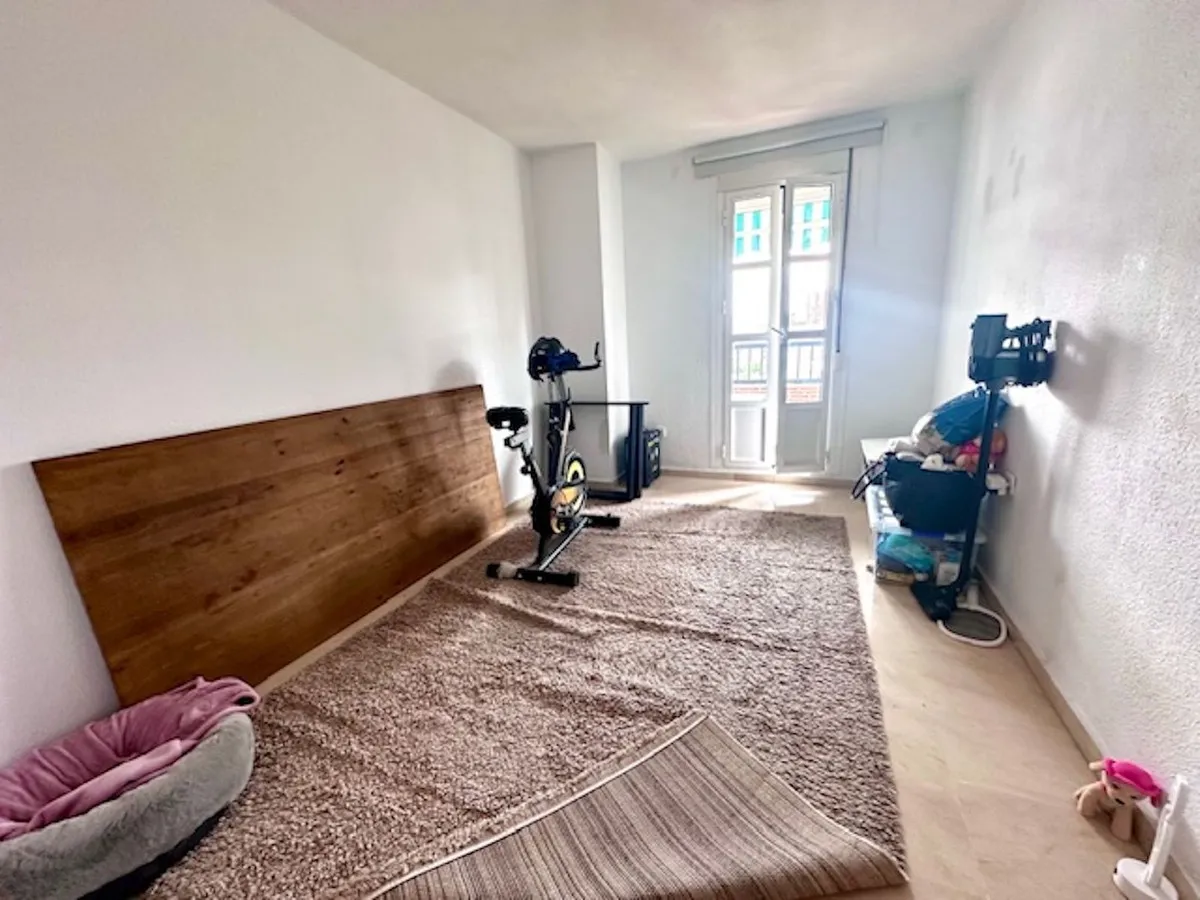 aaa18afd-dd33-4f6b-a32e-a8d2f988599b