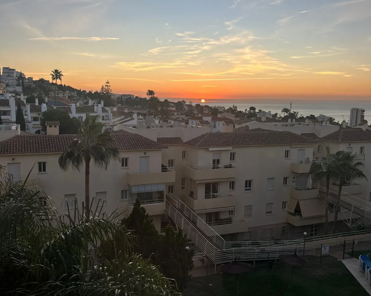 7a80d275-194a-47ef-819d-ee032ef2407e