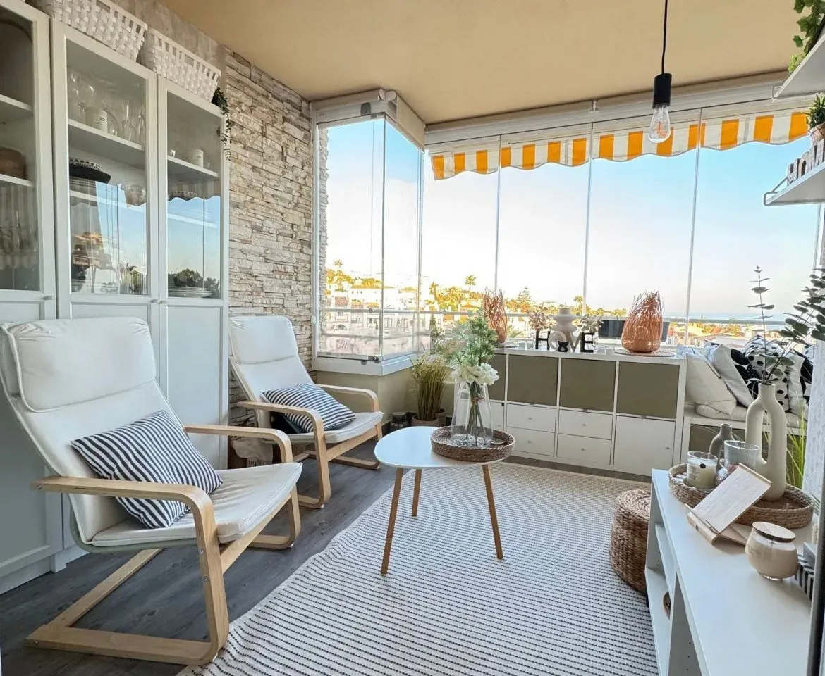 c67b46ad-c023-4c2b-b37d-ad9d52f731a1