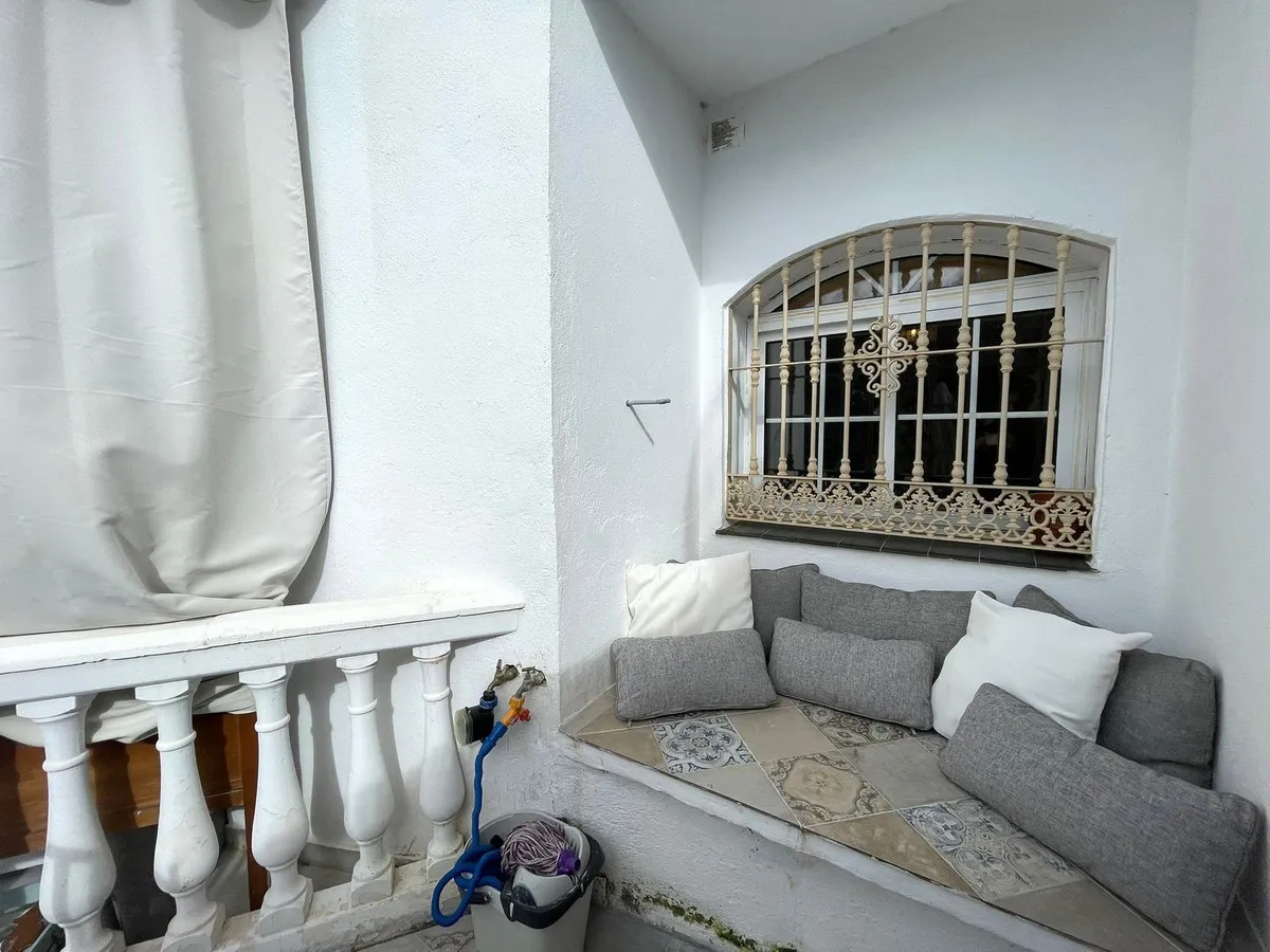 d4df6b1b-9965-4101-a696-83a998df88fe