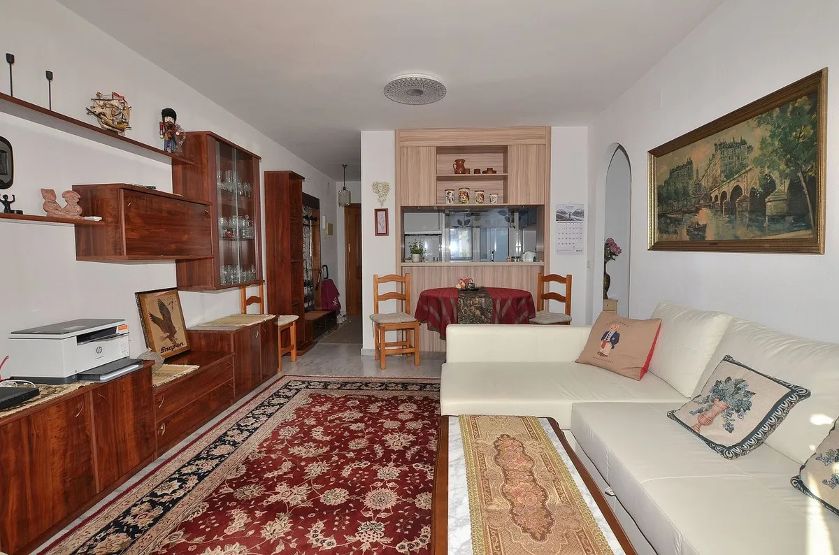 30a195ec-6a1b-42c7-9537-baf63978c326