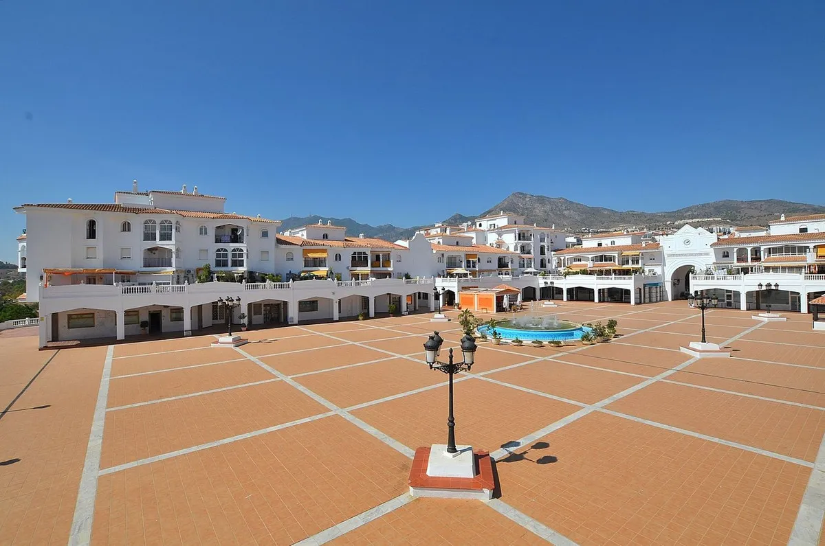 70cf4954-2a8e-40d0-b78a-ca2b30737536