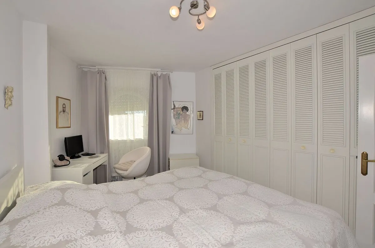 d0e67993-6767-4fcd-84a2-e68222bf61ea