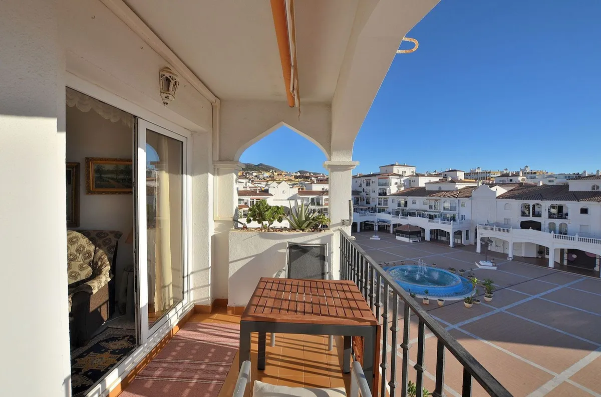 da43ba45-34eb-4211-b738-8c535bde15ef