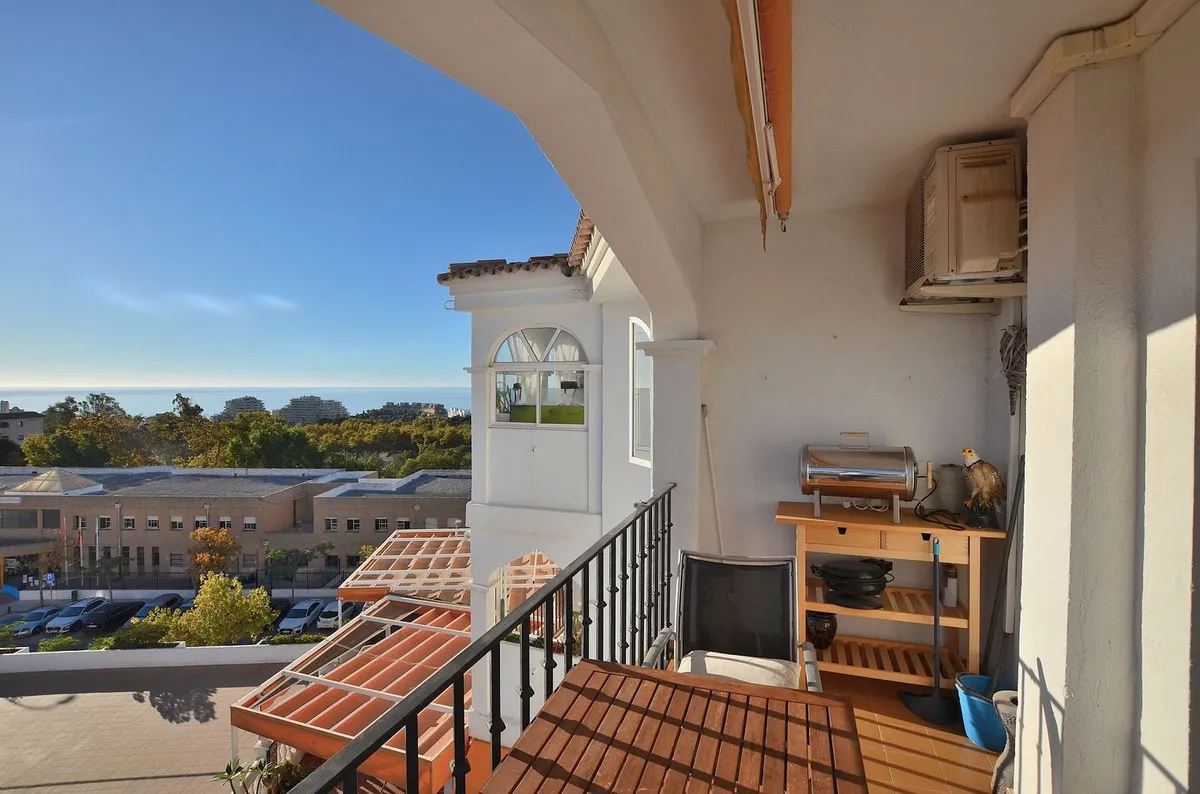 e2331417-6524-4e1b-ac6c-a45887436d04