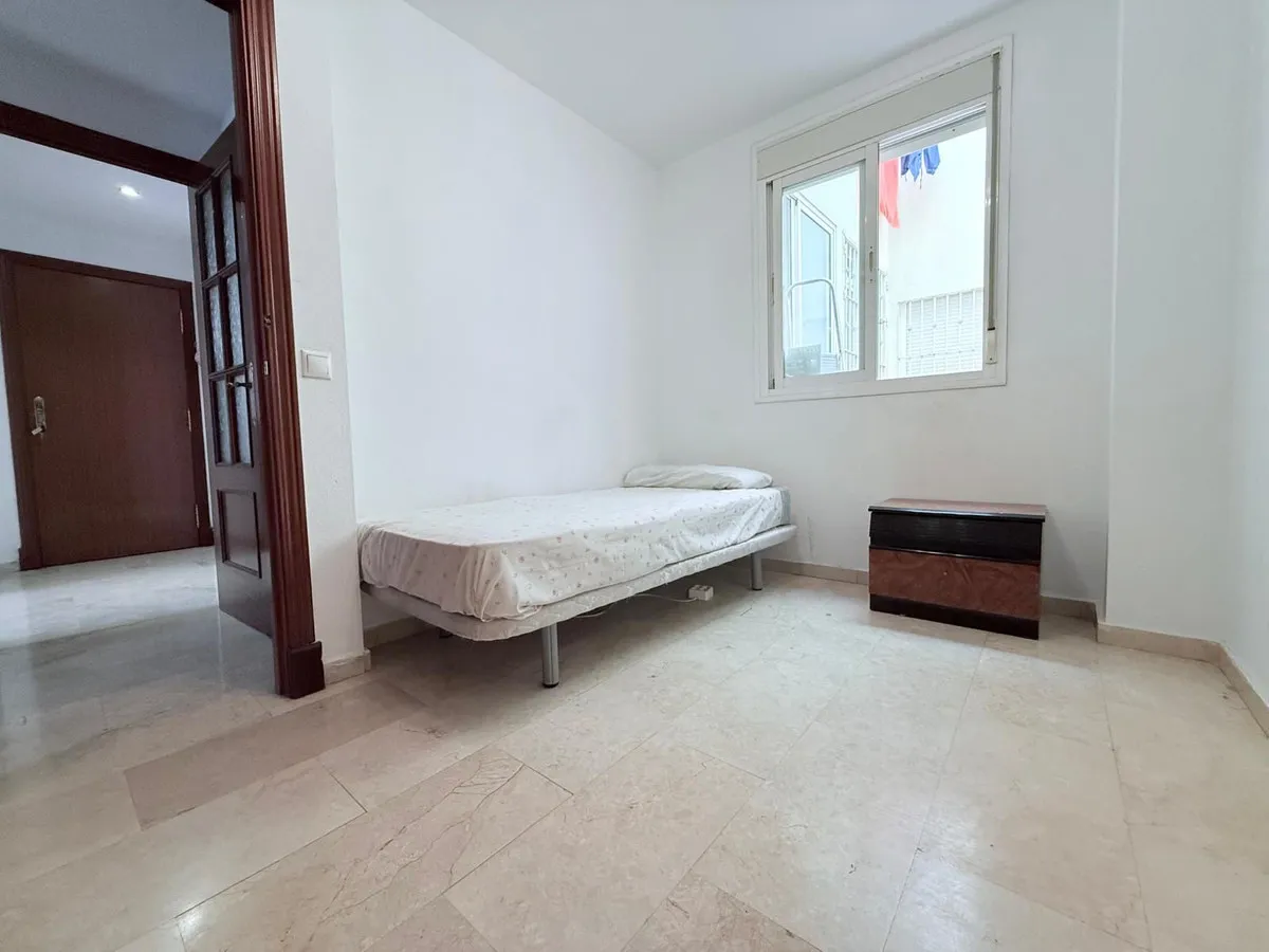 8ba9e601-0daa-4c20-82f2-3d4fcb30cebf