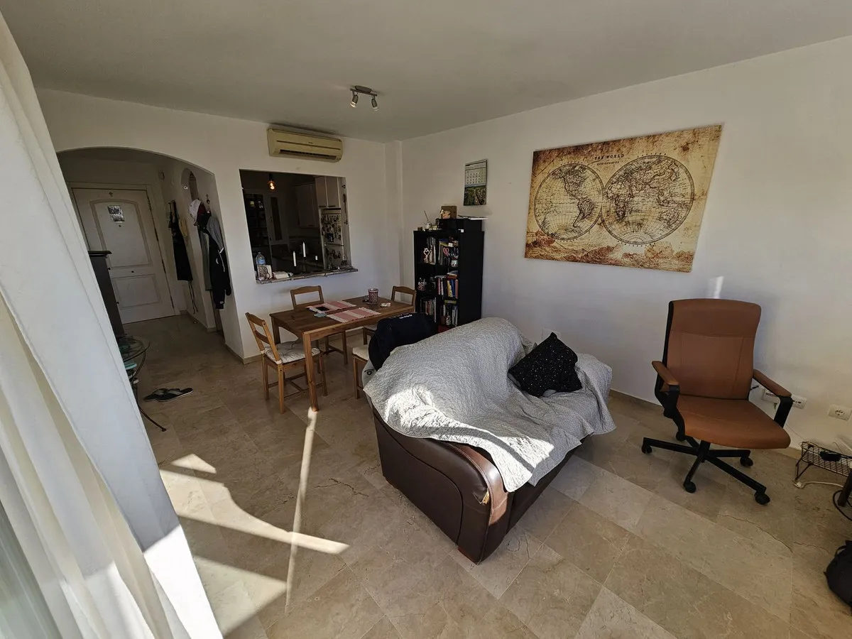 1d927743-e560-4f7c-bb89-84caabd9a4e1