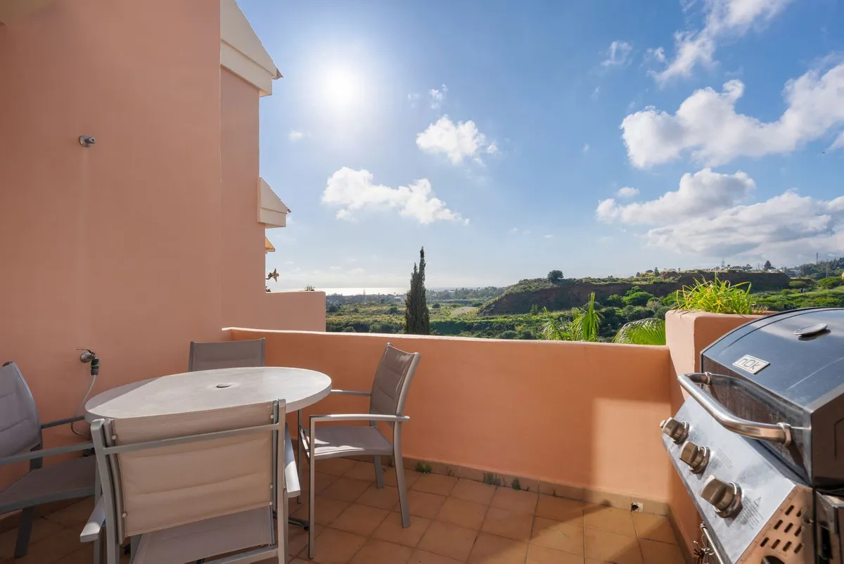 1aacd64a-6aca-404b-bc79-a48c708d0b99