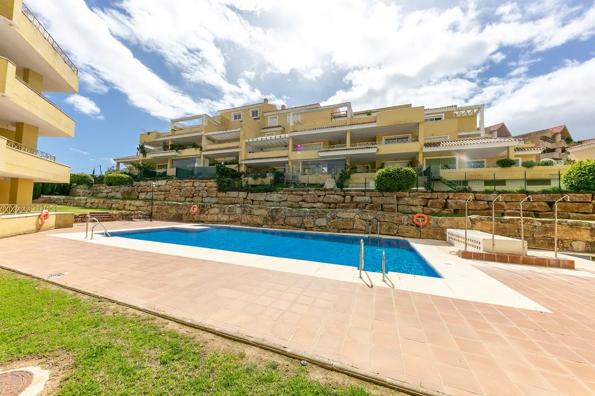 38692128-755e-47f9-91fd-f38f3047f488