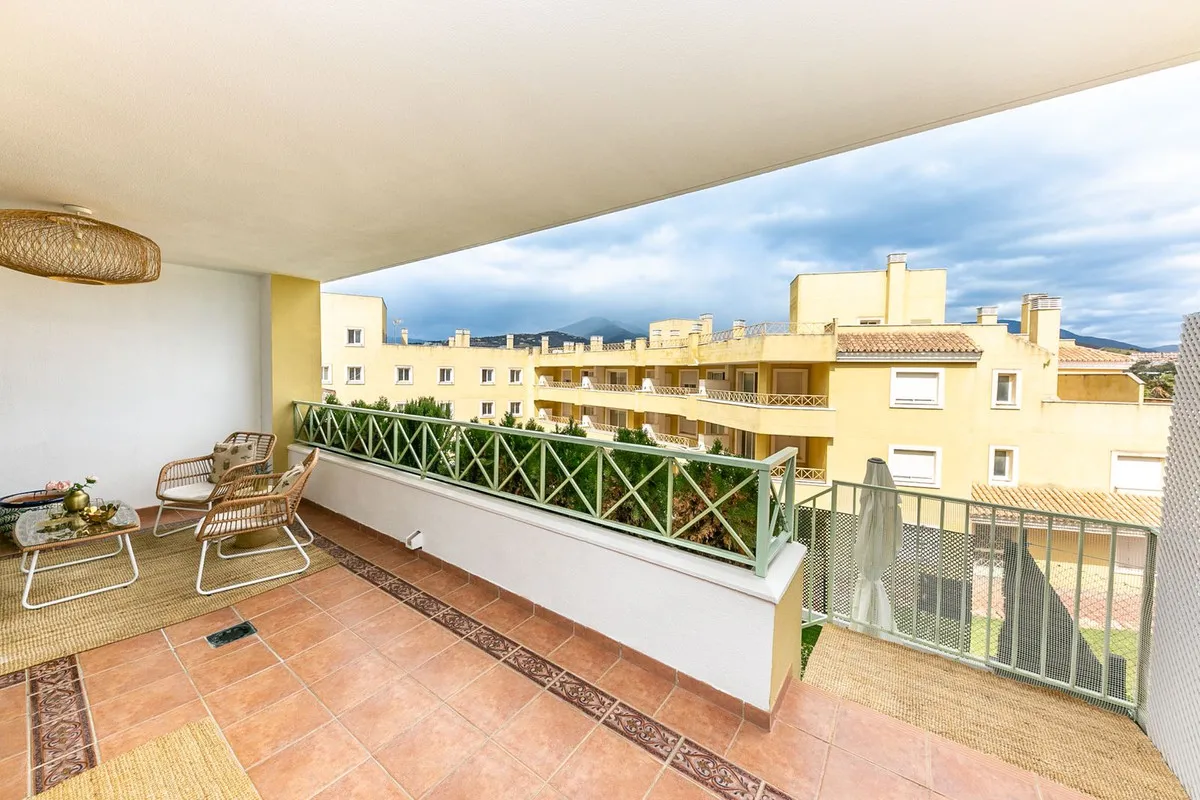 bdbd1d49-2b41-409d-a0a2-e7c3771cfba8