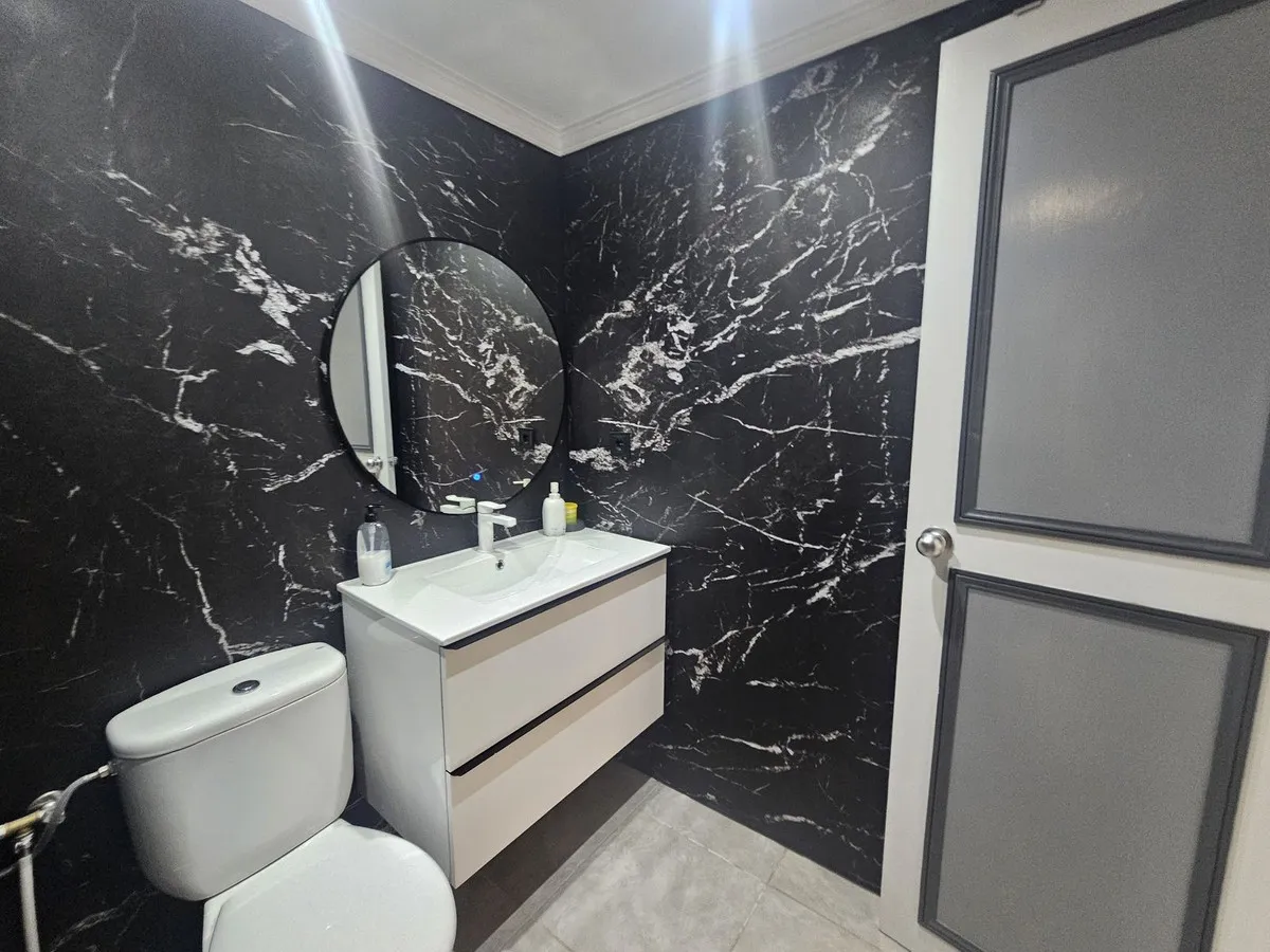 6b548616-7667-4835-b383-c93d3c7e6729