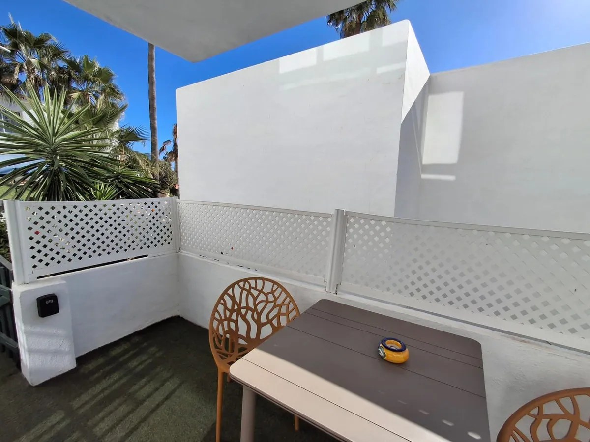 960147ac-8129-420f-a82e-7418b0c1304b