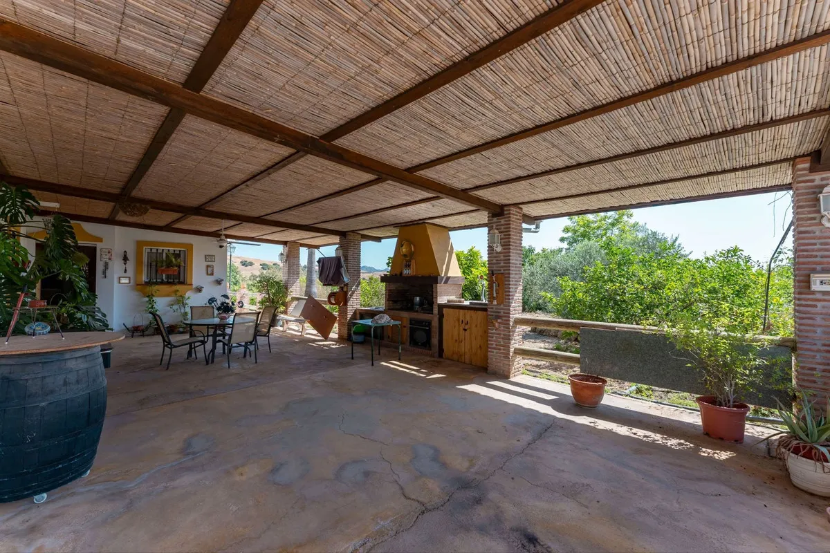 02e3bfcf-63a4-42fb-ab0e-8b97feead882