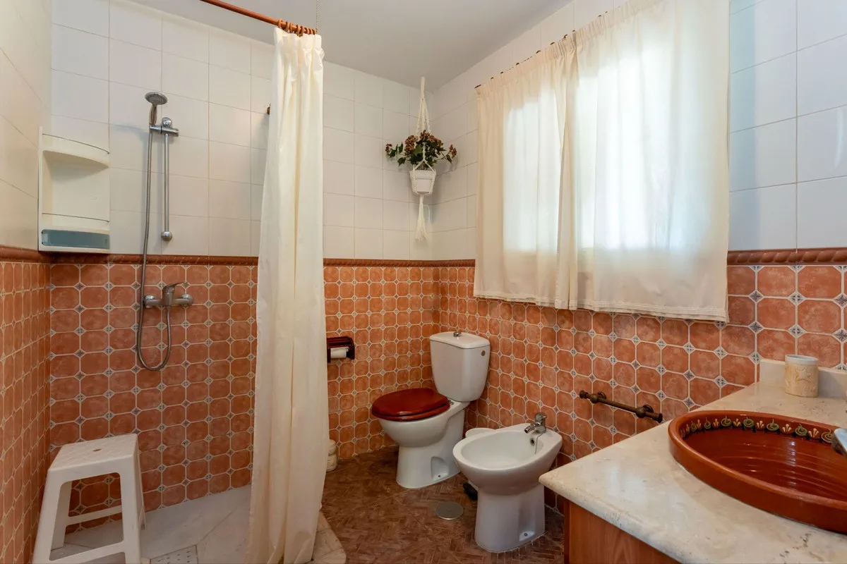 320c8d04-950d-46c0-8df8-4af8b5e4cb07