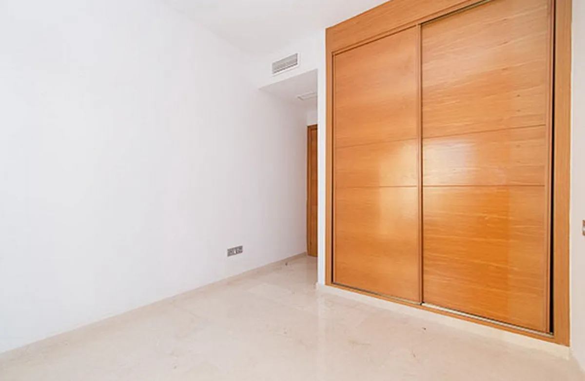 0c53d059-5c49-4e27-adc5-5580d0721299