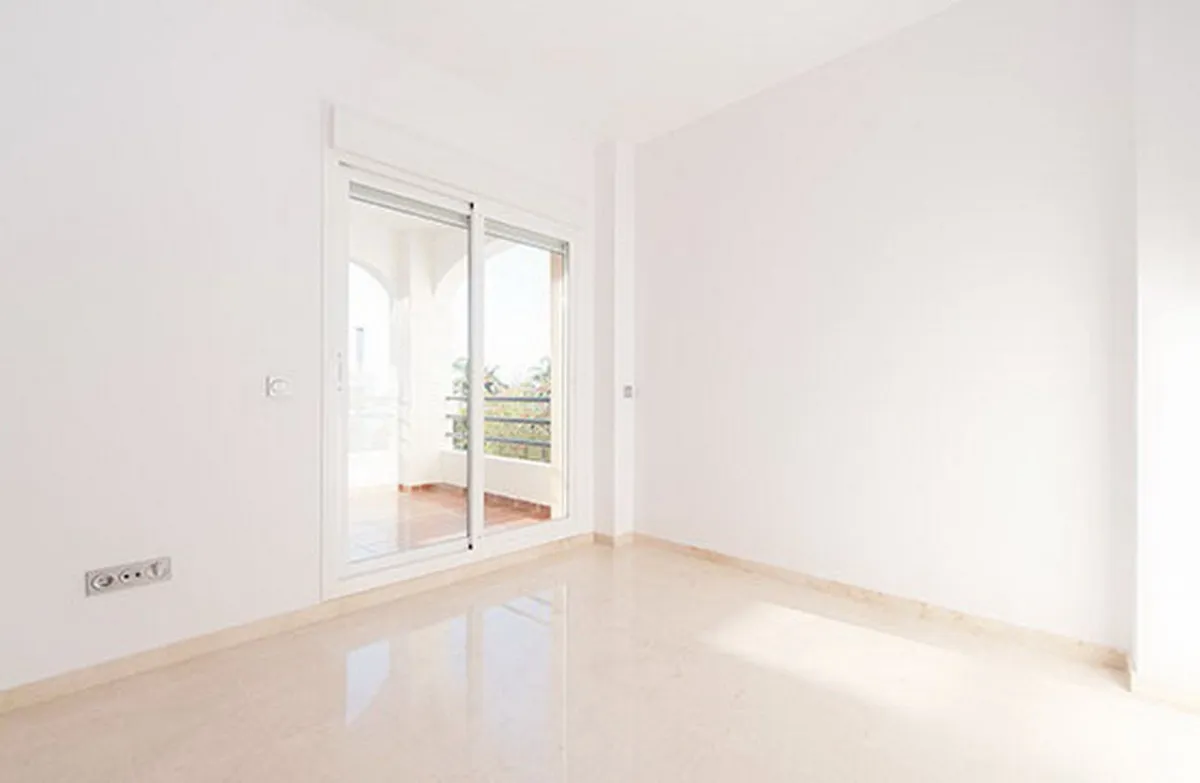 7caee31f-be8e-4702-a846-93a0fa3fba13