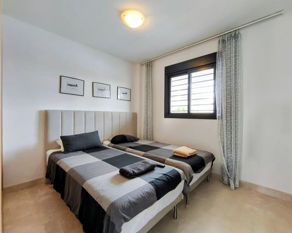 bbfd095e-5ca9-4469-99f5-1a8a8154a85b