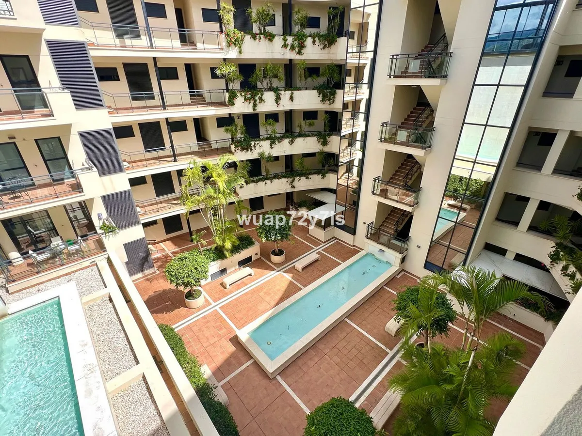 1a2117da-a42f-4179-b325-bc1e531f8979