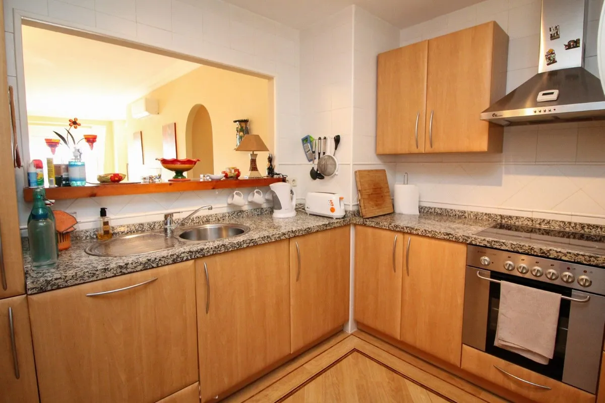 80bb6c44-b91f-4cae-b4a1-e1c52b6a11a7