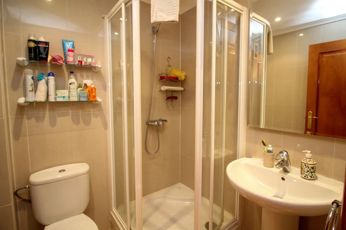 cf14b05b-2947-4d4d-9370-7042355e6880