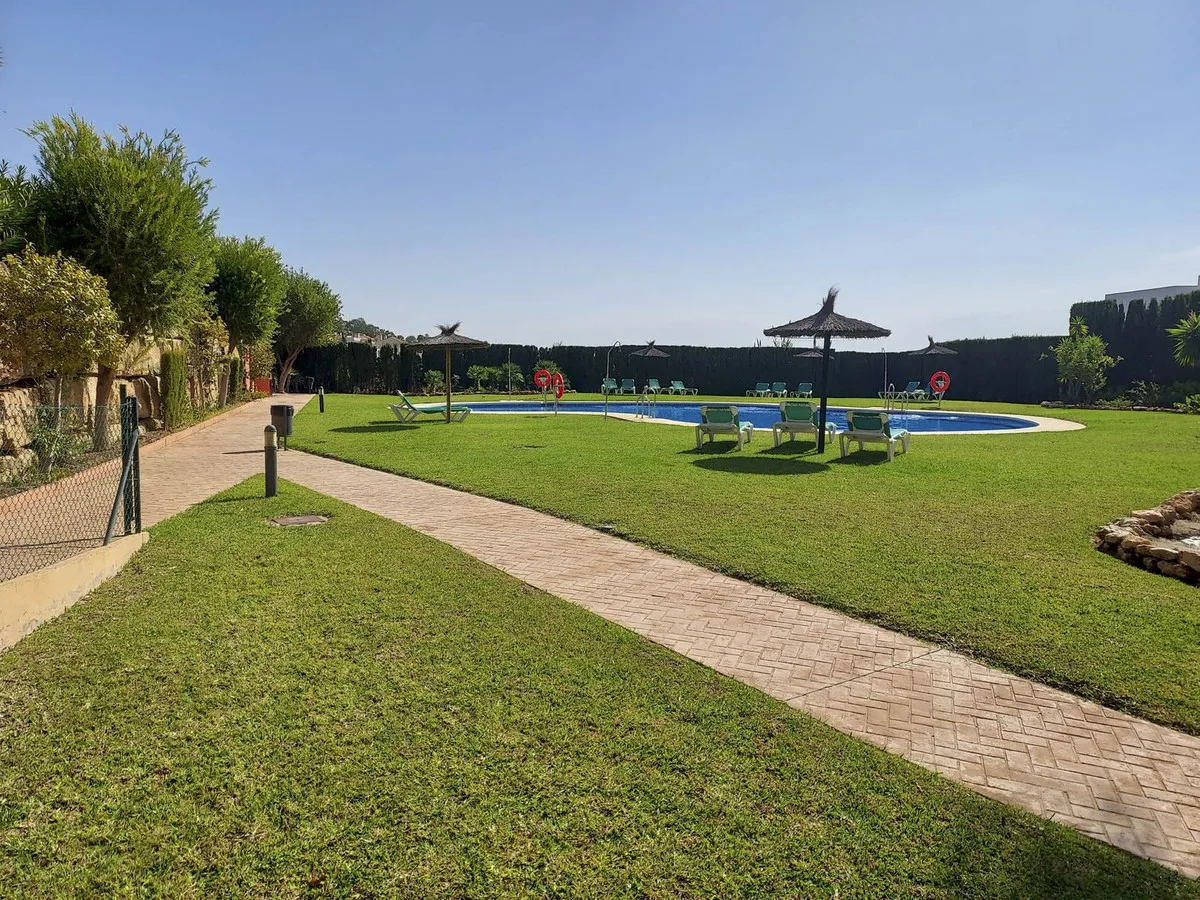 021875fb-eebd-4386-84e6-83a3f74fe450