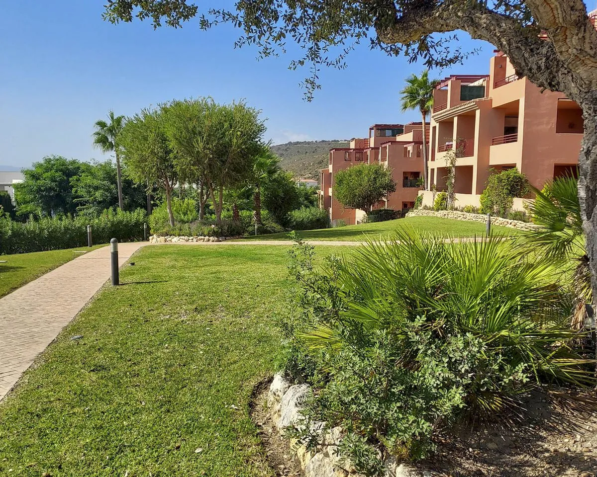 50ac6130-8135-4f40-9a0f-90245c57afb9