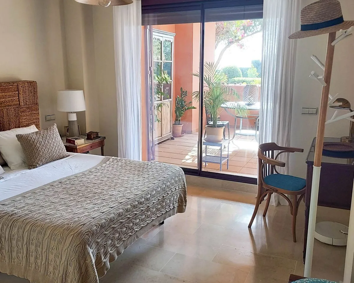 d5730df2-bfa3-4ef0-92f4-abe1f4ae7165