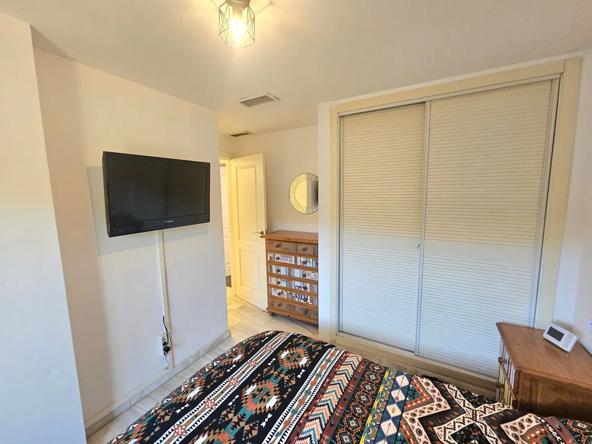 9a3e05c8-c390-42dc-bd28-43f89f5cd2e6