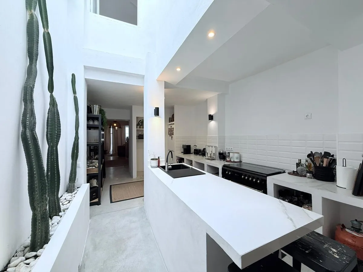 45ed7a6e-2888-49fe-8078-a2f3b0f10eb7