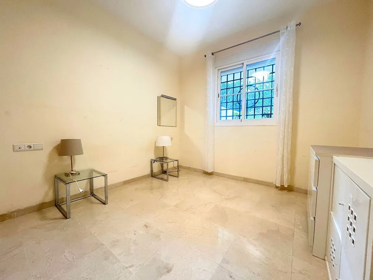 9cf1f836-7d1f-45b0-99c4-fb3752bf124c