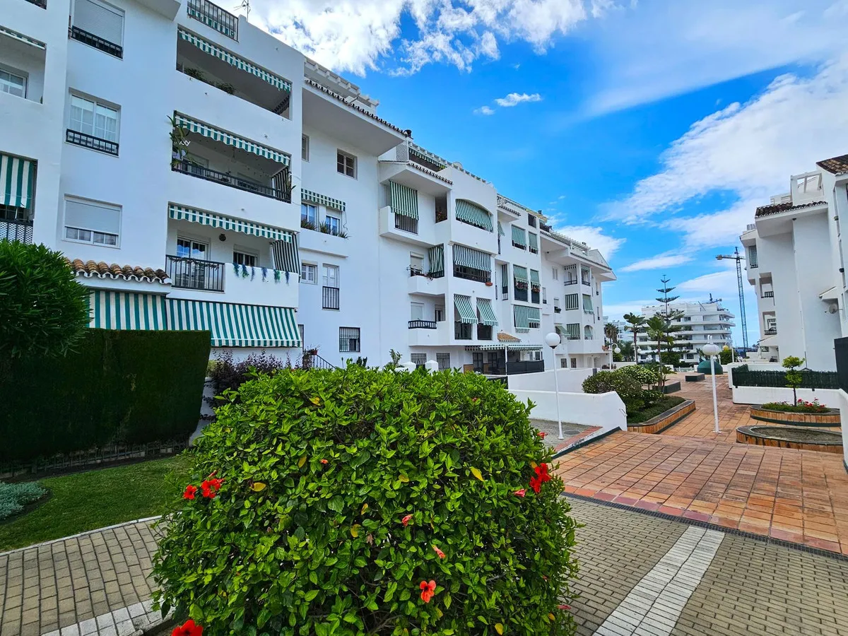 c91a99f3-f7d7-4cfa-a9b0-4484f9a8398e