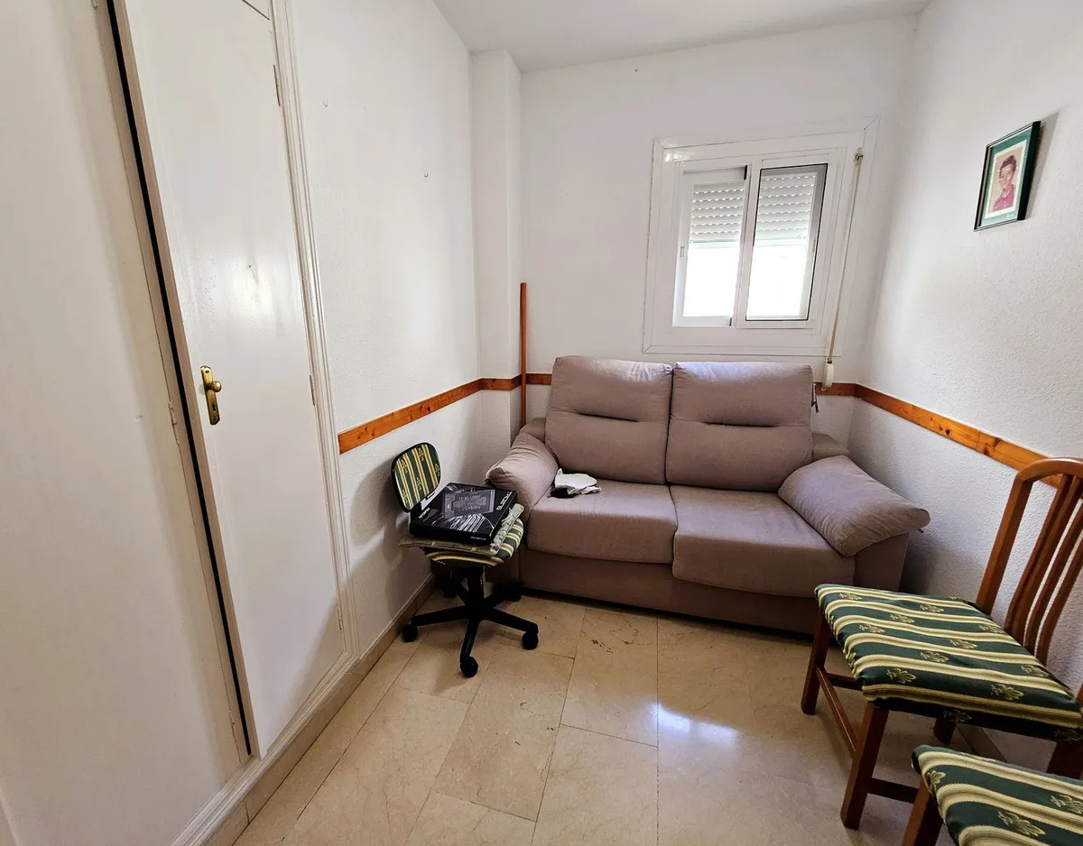 dac5ea79-63ba-475a-a85a-8336555f9170