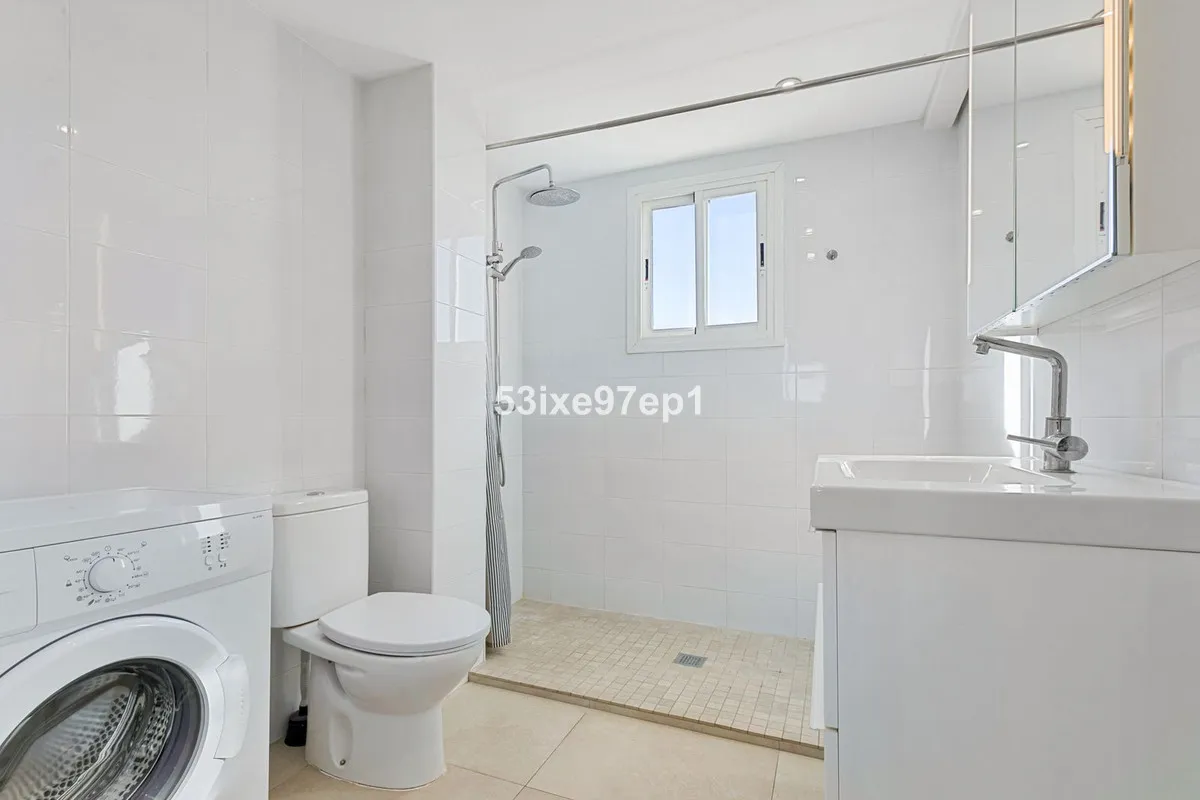 c31d1de9-9002-404d-b683-7a7d9d76a64f