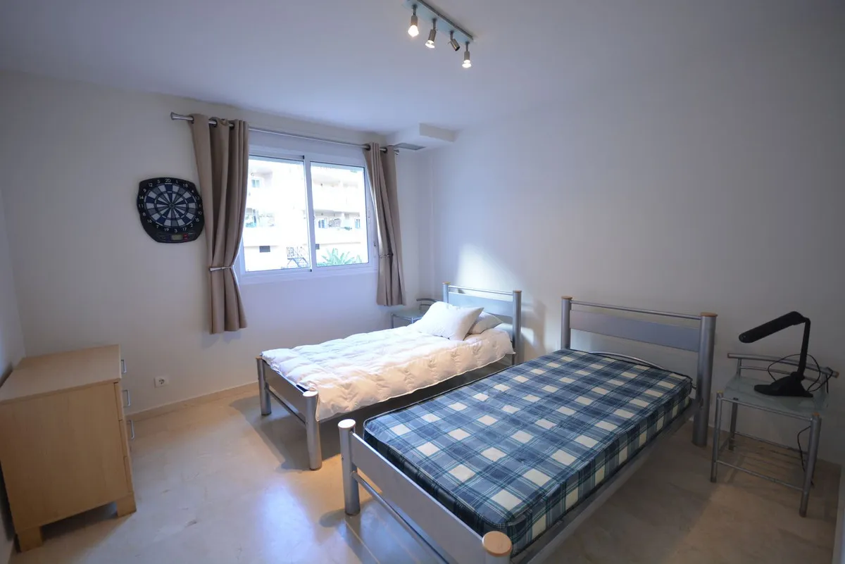 252b4b0b-4ea4-4807-b7ad-383c16b0c72a