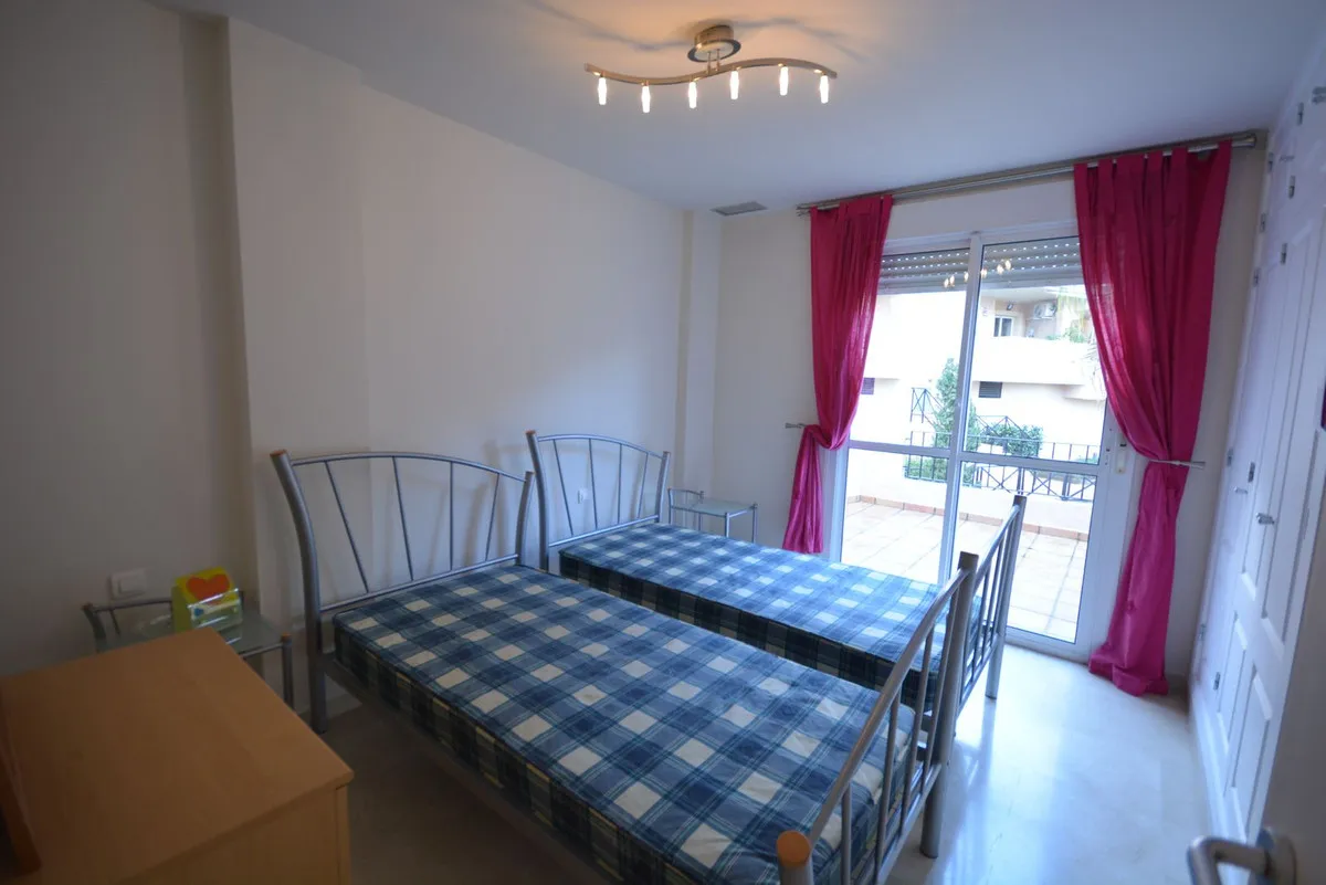 80820d74-4892-48b5-8e64-a16d8915d8f8