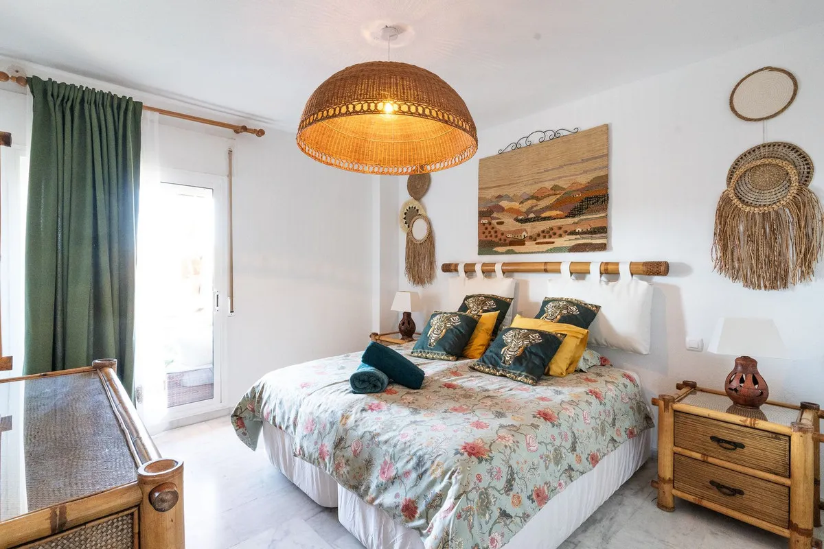 dcd22454-fec1-4ee4-bfb0-e0b46536750d