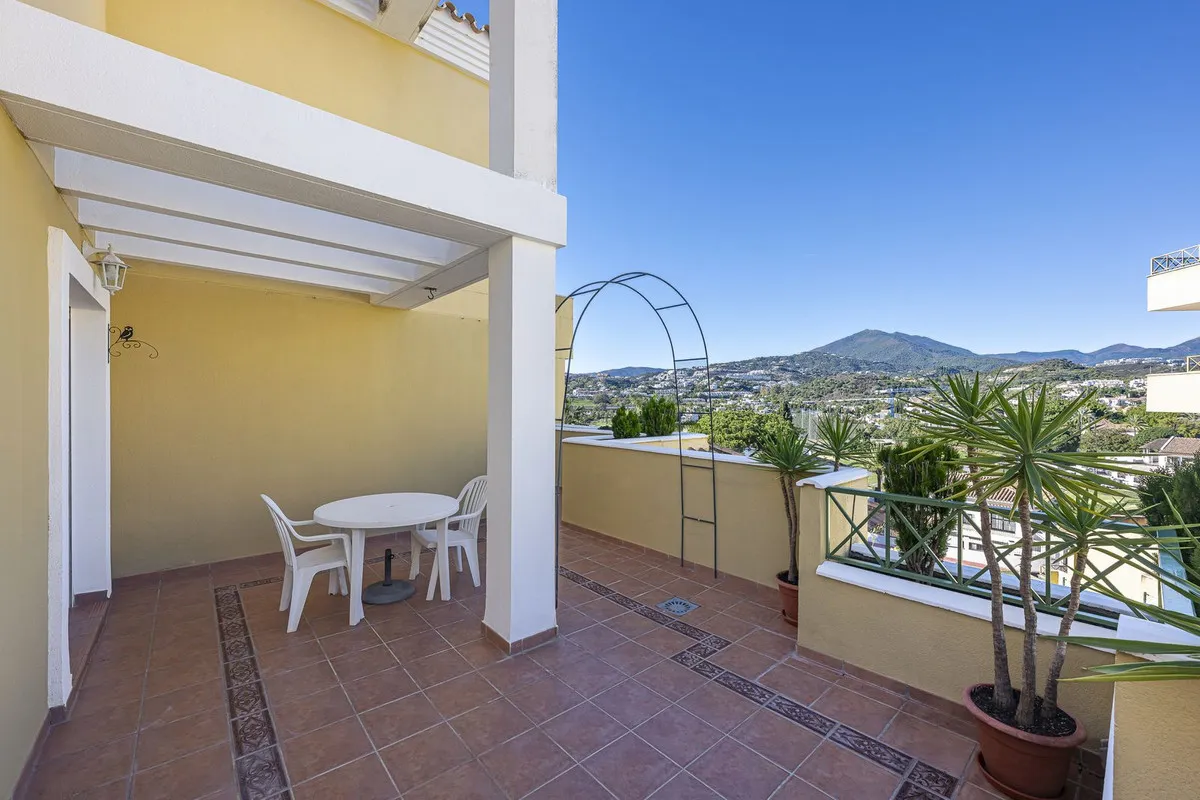 420044e5-7e02-4e3e-83e1-c15a33435c29