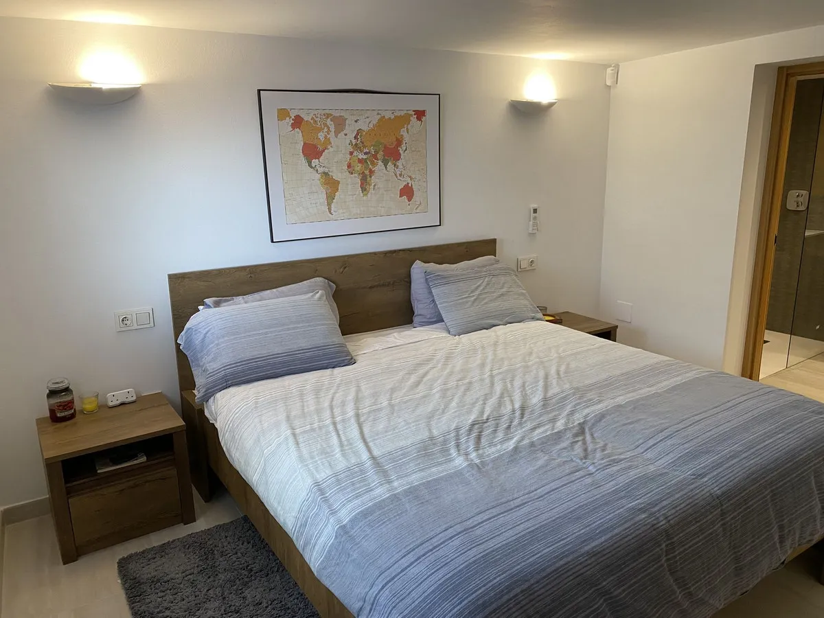 73ecd726-83b5-4c1c-9639-0dd84bc7801c