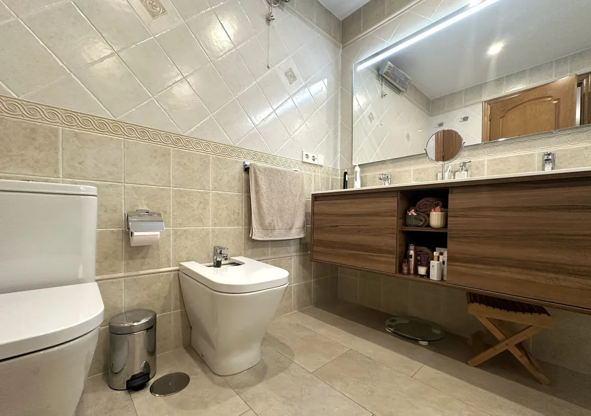 1b112512-866b-46d9-a01e-3eab2caffc4f