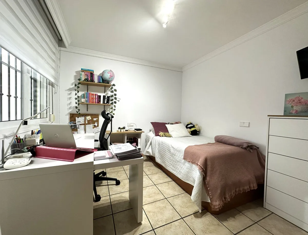 8131ee1b-db41-4d10-8000-a1aa67354eec