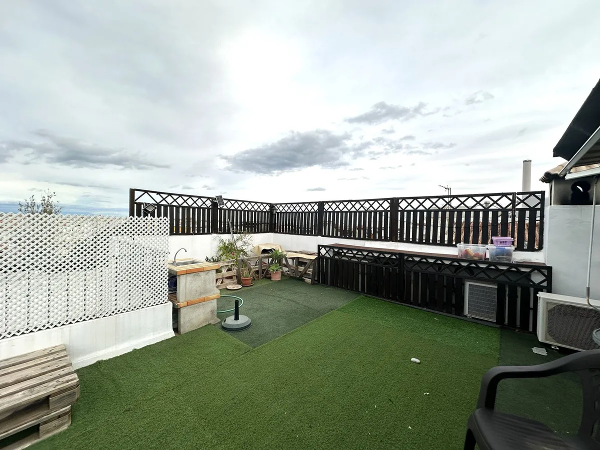 b29ad883-0296-4375-8906-ac904e4962bb