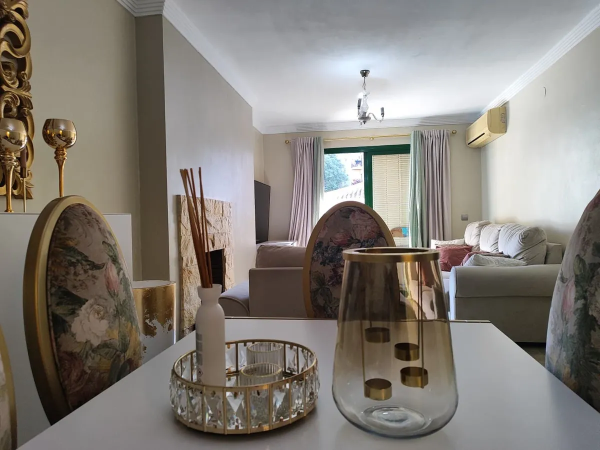 04b35b0d-ffbb-49c5-9774-b0b7e96b6fa9