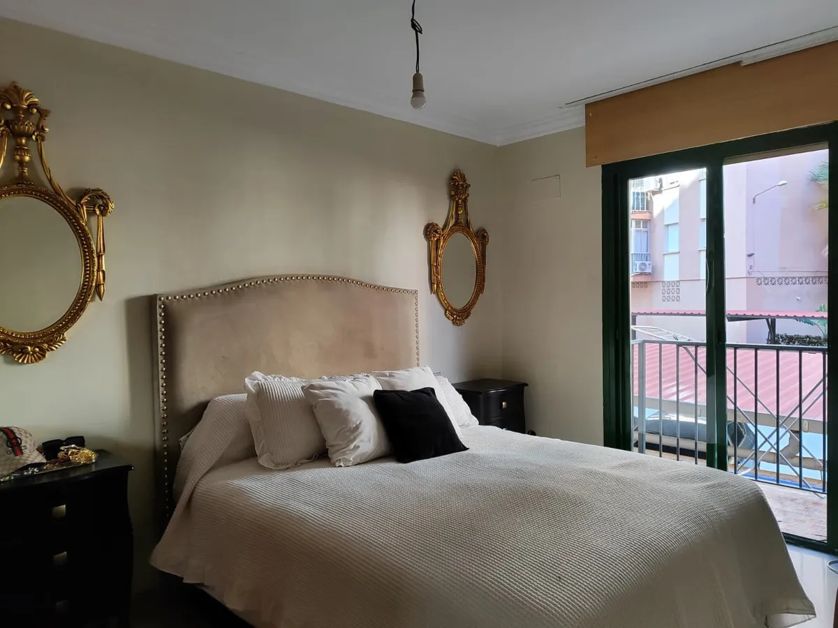 6a700fec-c062-4b37-a1e2-e6cd6390da46