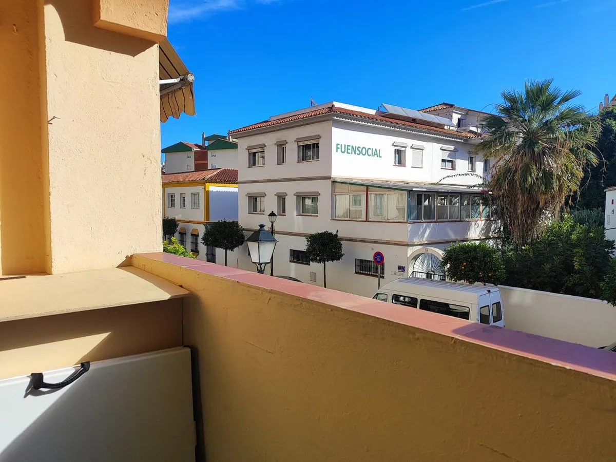 b9fb6286-af0e-4cdd-9b1f-e71a33d7d1fd